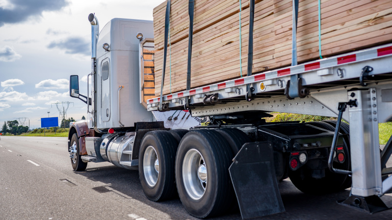 Hallmarks of a Great Material Transportation Company